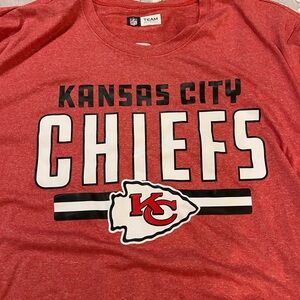 NFL Team Apparel Chiefs Shirt
